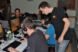 35.VulkanLAN_20121026-28_033